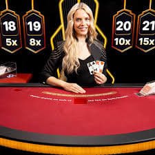 Antarmuka permainan Free Bet Blackjack di platform ratuceme dengan dealer langsung